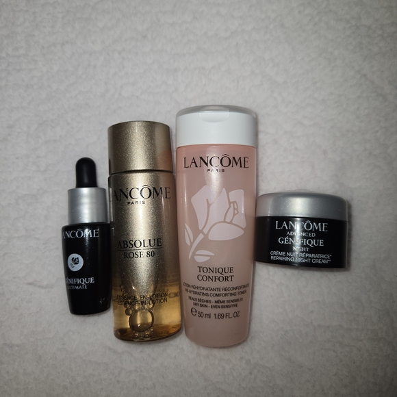 Lacome Skincare Collection with Gold and Pink Accents - Picture 2 of 2